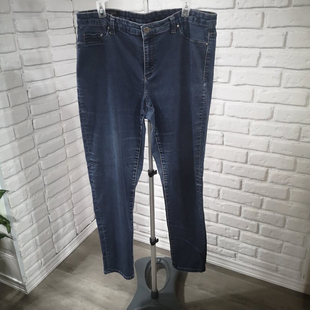 William Rast Ladies Size 18 Medium Wash Blue Jean Jeggings